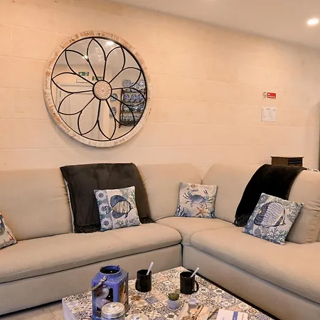 Bay Wonderfull 3 Bedroom Gozo - Happy Xlendi