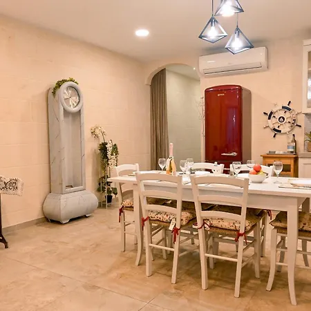 Bay Wonderfull 3 Bedroom Gozo - Happy *