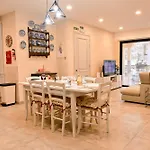 Bay Wonderfull 3 Bedroom Gozo - Happy Daire Xlendi