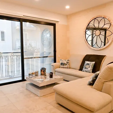 Апартаменты Valley Mist Nb 1 Gozo - Happy