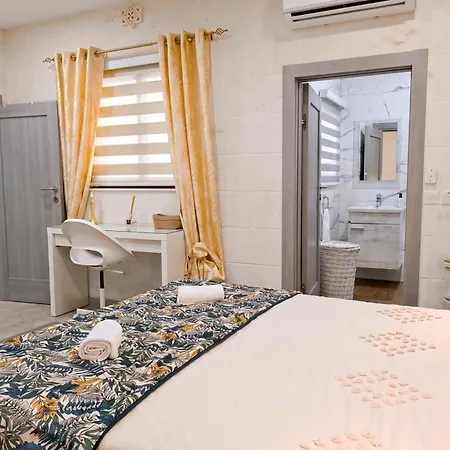 Bay Wonderfull 3 Bedroom Gozo - Happy