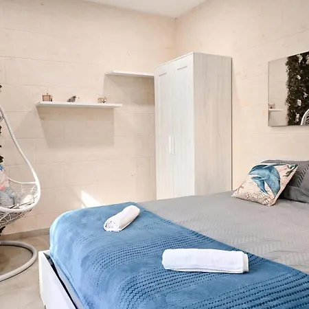Апартаменты Bay Wonderfull 3 Bedroom Gozo - Happy *
