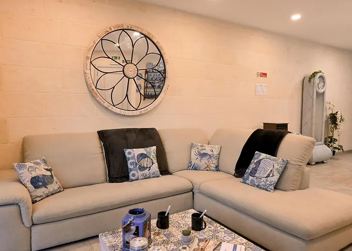 Valley Mist Nb 1 Gozo - Happy Xlendi